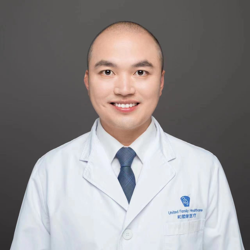 Kyle Xiong (Chief of rehabilitation at Shanghai United Family Hospital)